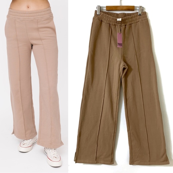 Smash + Tess Pants - NWT Smash & Tess Ava Wide Leg Loungewear Fleece Sweatpants Medium